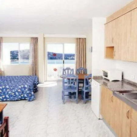 Vista Club 3* סנטה פונסה